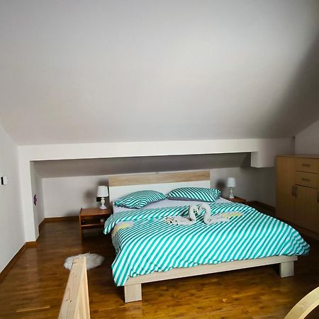 Apartman Jancic Medulin Exteriör bild